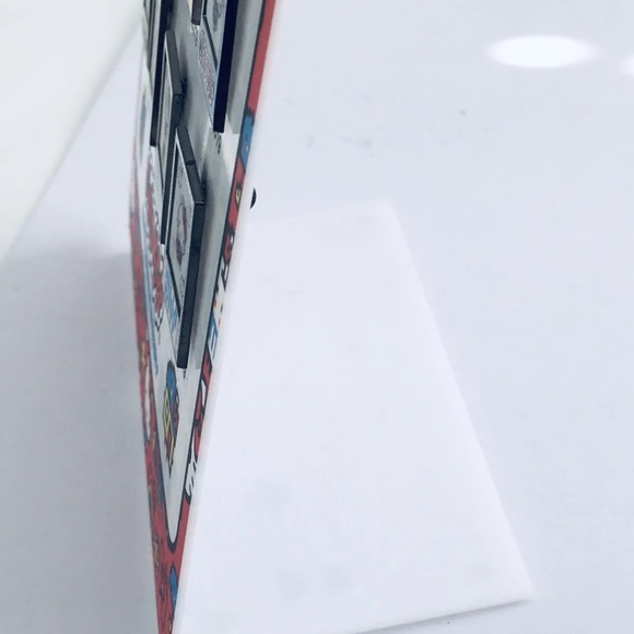 Sanrio Hello Kitty Friend of the Year Pin Set 2019 With Plexiglass Display Board - Picture 14 of 16